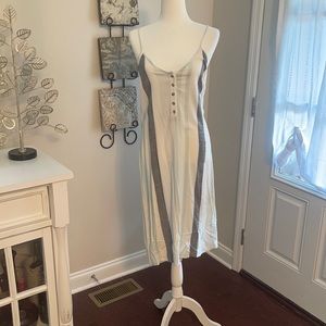 Sam and Lavi summer dress